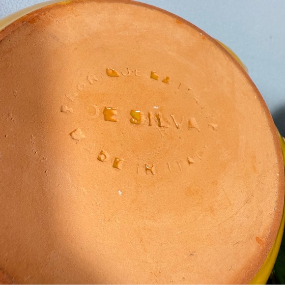 De Silva Vintage Vibrant Orange and Green Glazed Terracotta Bowls - Picture 8 of 10